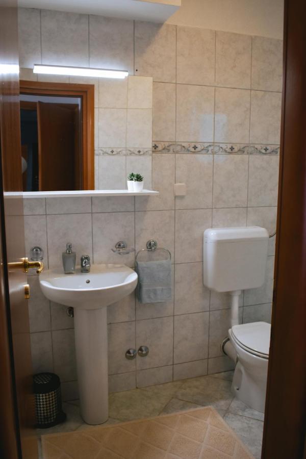 Appartamento Garden House Vodice Esterno foto